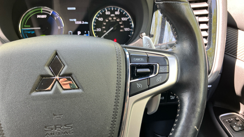Mitsubishi Outlander 2.4 PHEV 4h 5dr Auto Estate